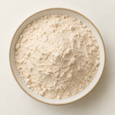 Ciotola di farina di grano tenero tipo 2 bio